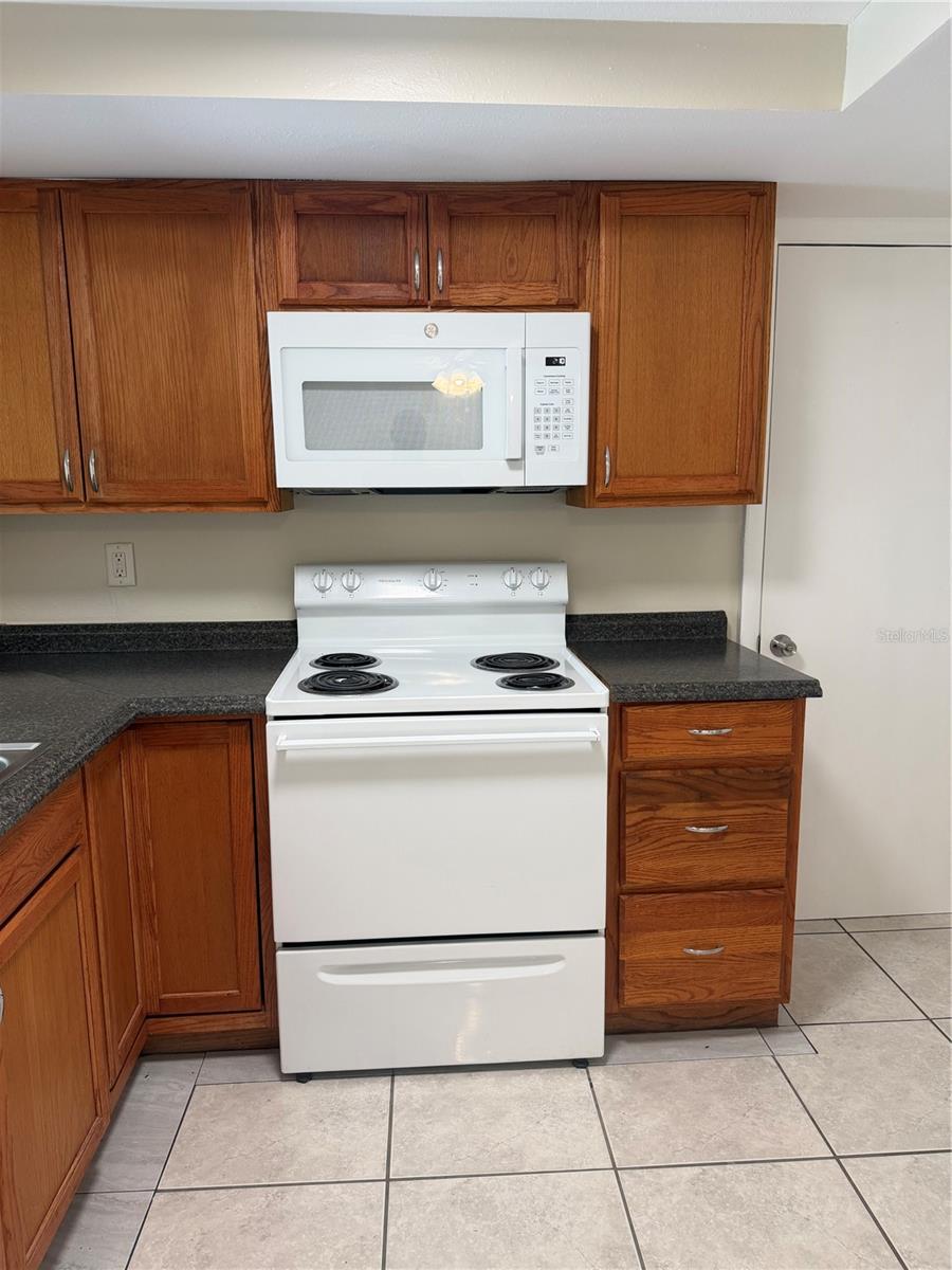 BEACON SQUARE - Residential