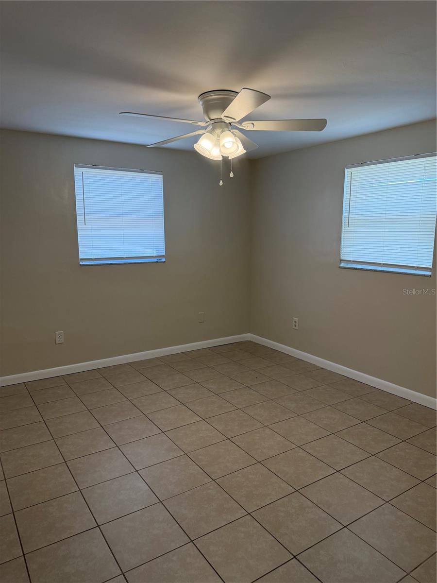 BEACON SQUARE - Residential