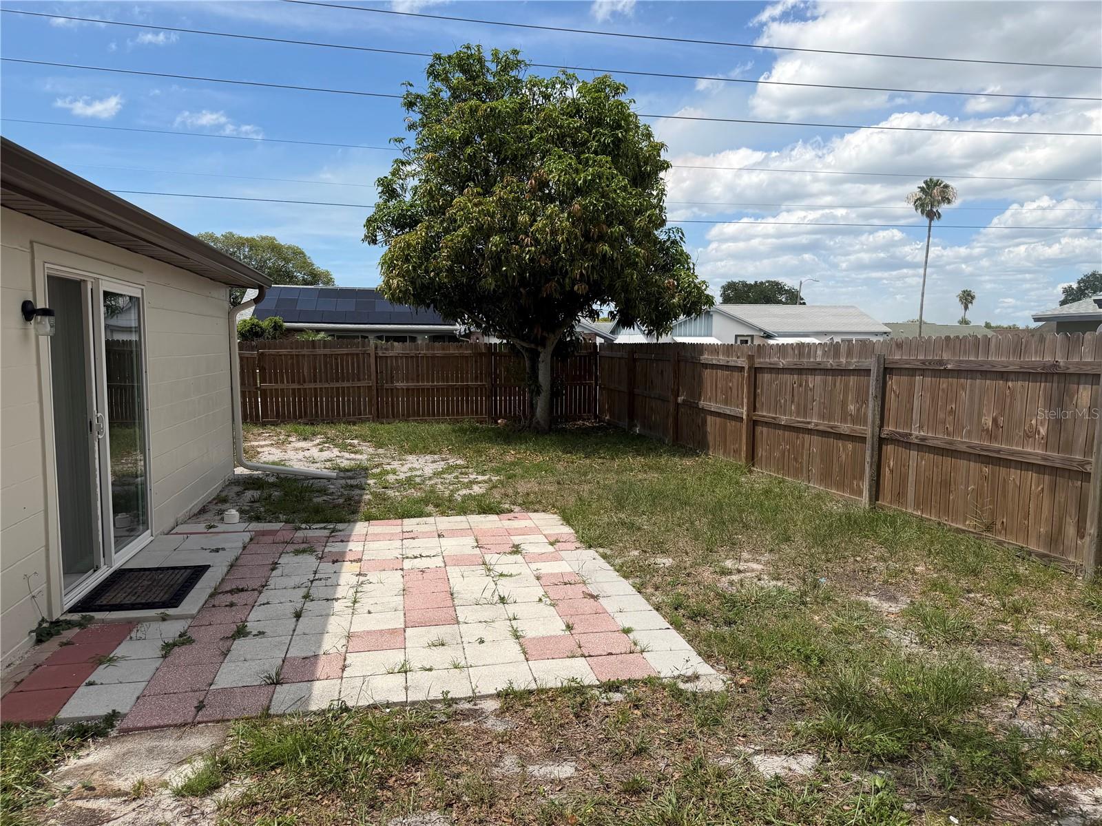 BEACON SQUARE - Residential