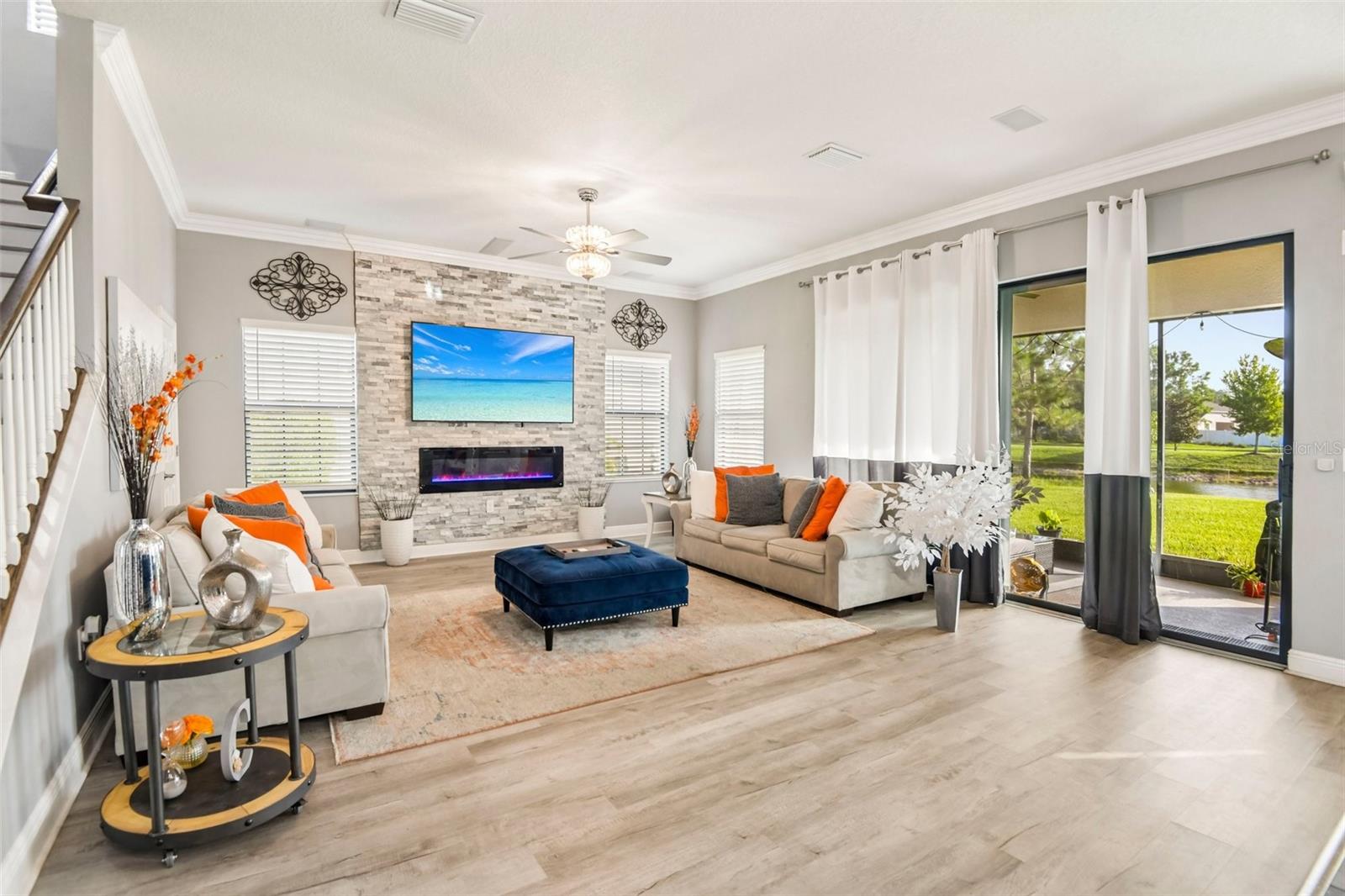 LAKESHORE RANCH PH I - Residential