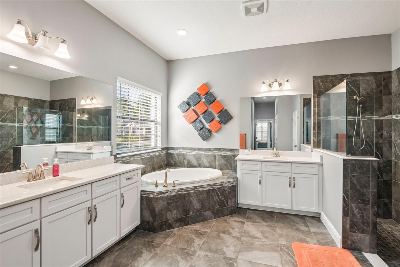 LAKESHORE RANCH PH I - Residential
