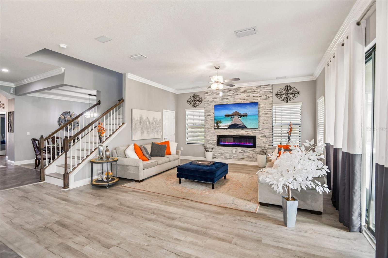 LAKESHORE RANCH PH I - Residential