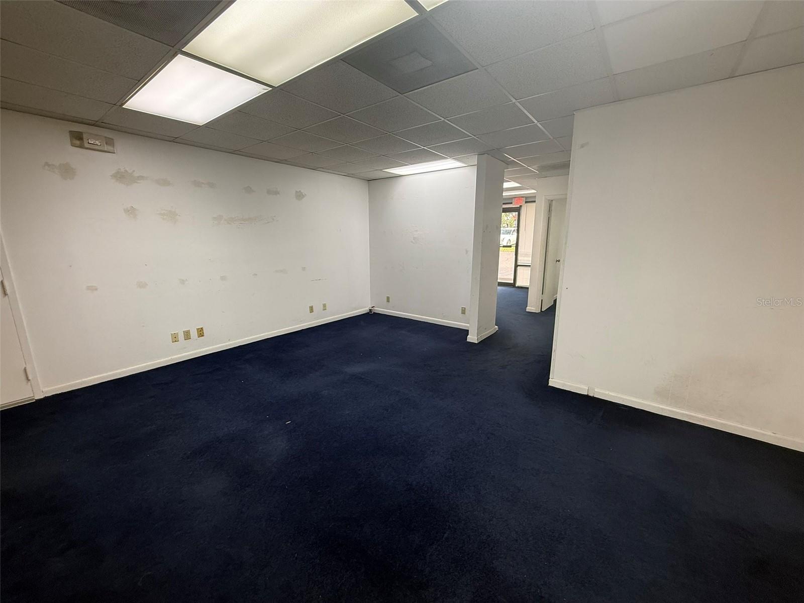OCALA AIRPORT COMMERCE CENTER - Commercial Lease