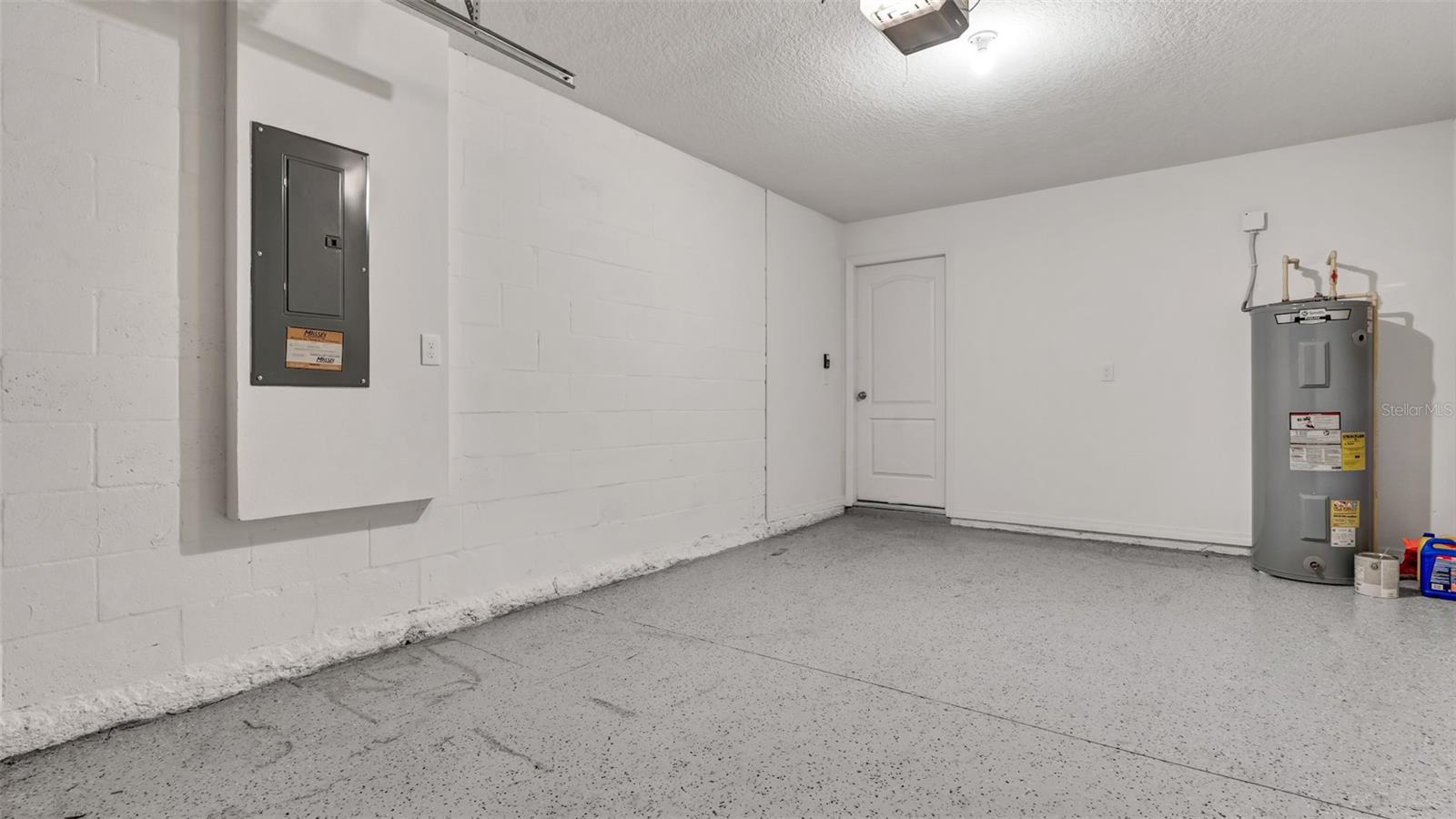 MADISON VILLAGE TWNHMS - Residential Lease