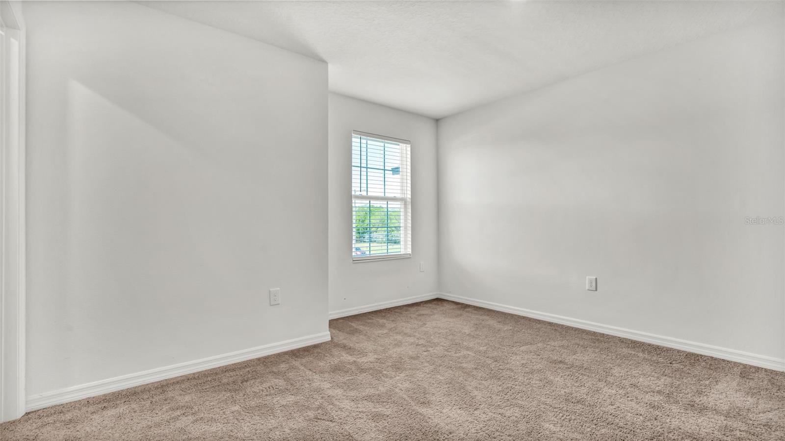 MADISON VILLAGE TWNHMS - Residential Lease