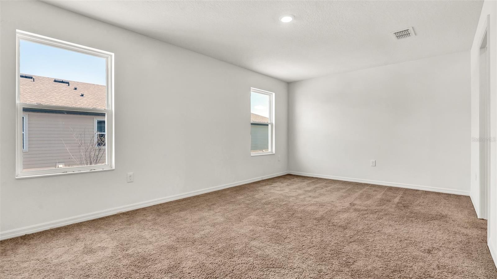 MADISON VILLAGE TWNHMS - Residential Lease