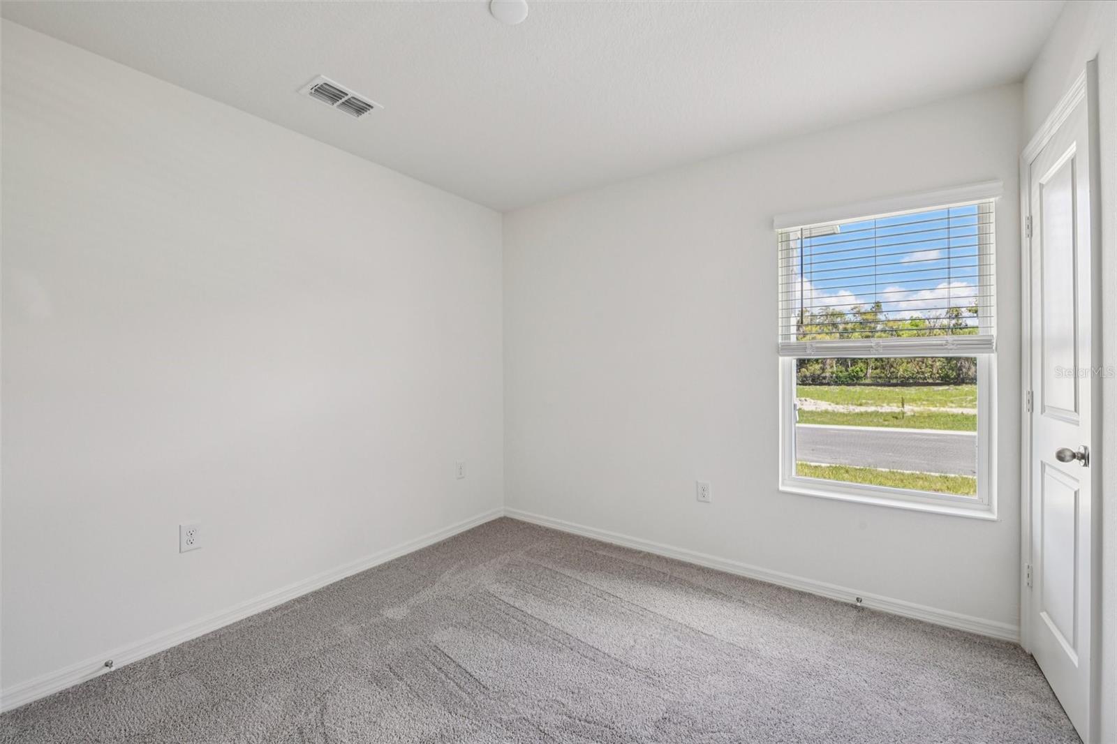 HILLSIDE AT MOUNT DORA - Residential