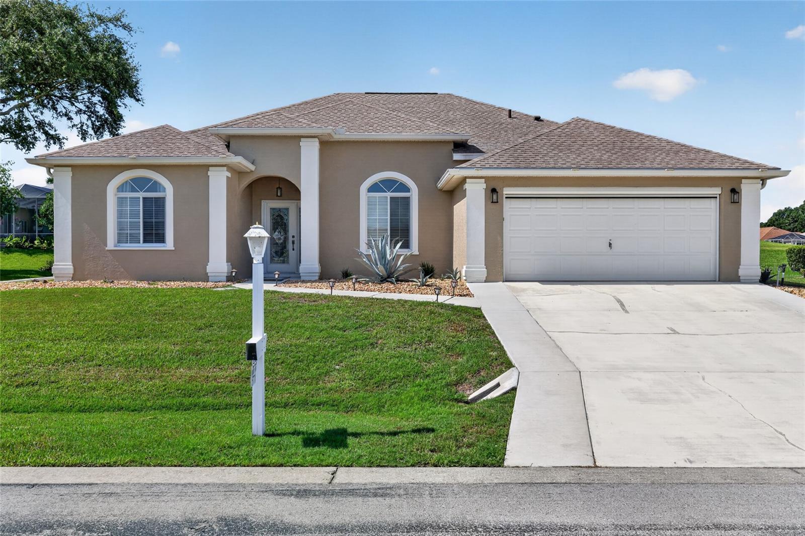 OCALA PALMS - Residential