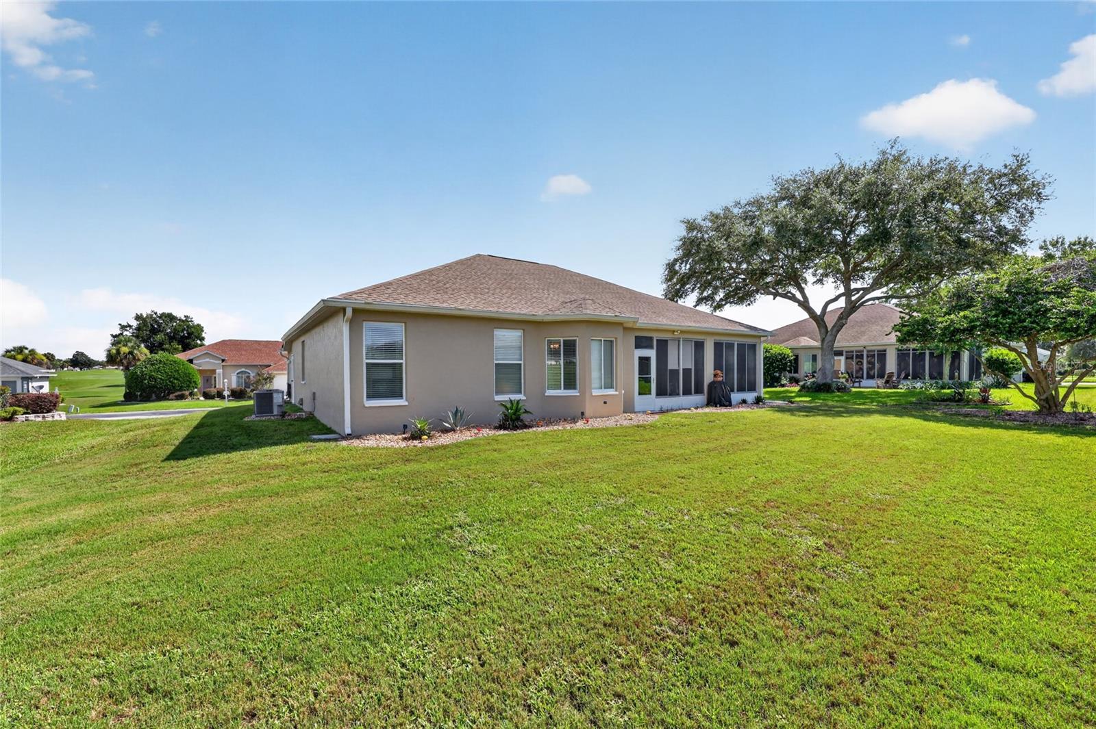 OCALA PALMS - Residential