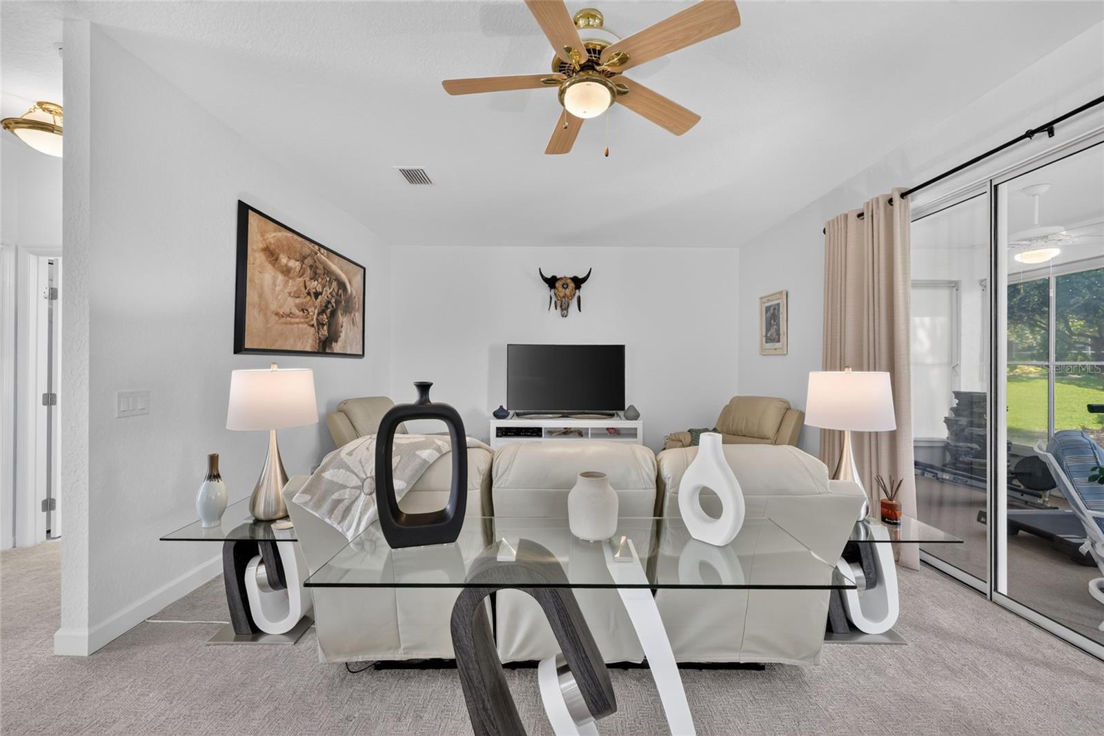 OCALA PALMS - Residential