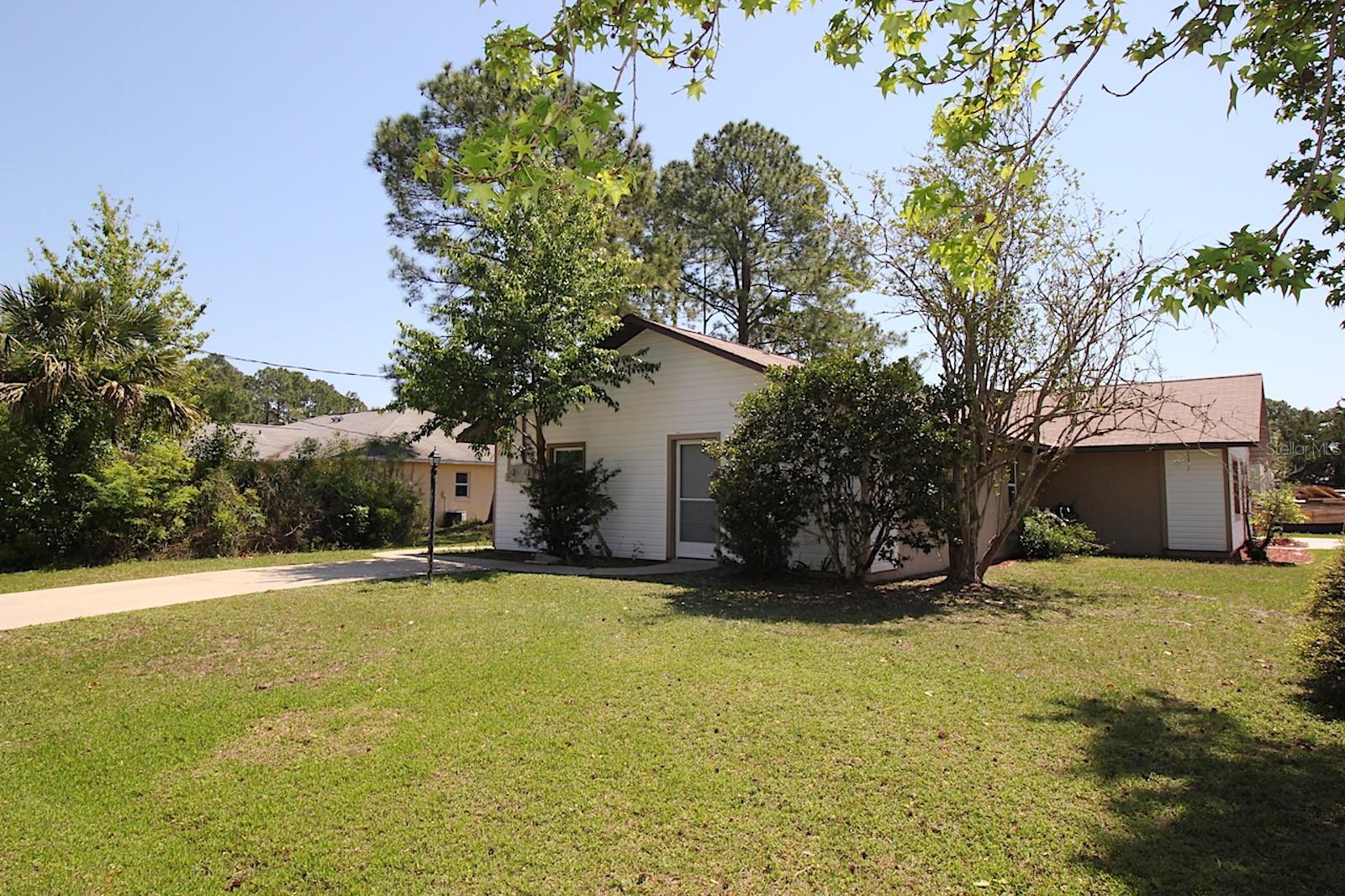 BELLE TERRE - Residential Lease