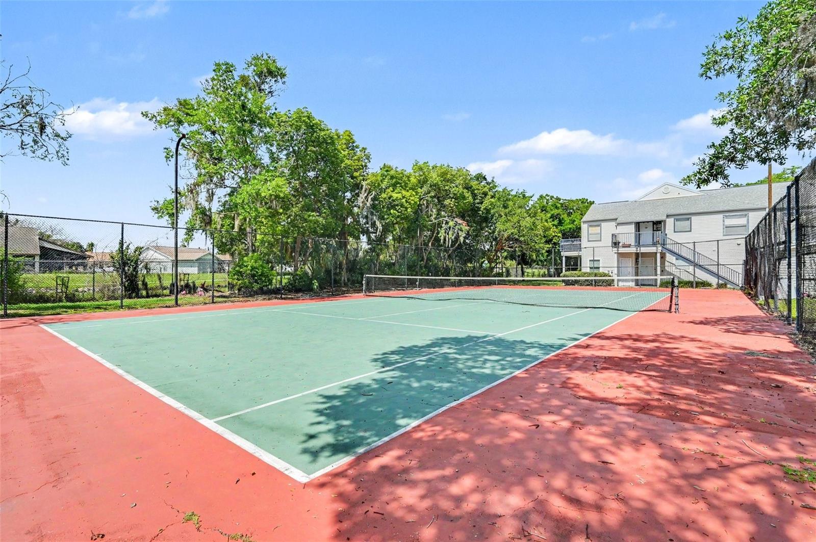 DOCKSIDE CONDO - Residential