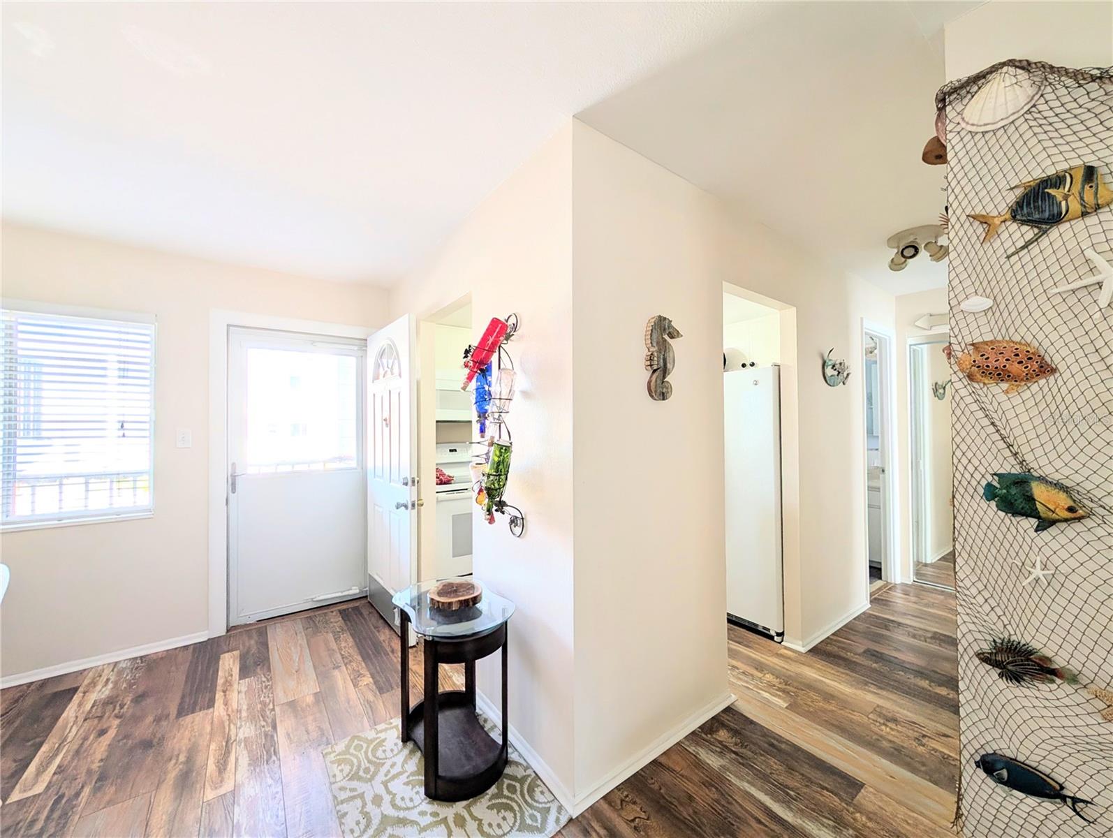 THE FOURTH BAYSHORE - Residential