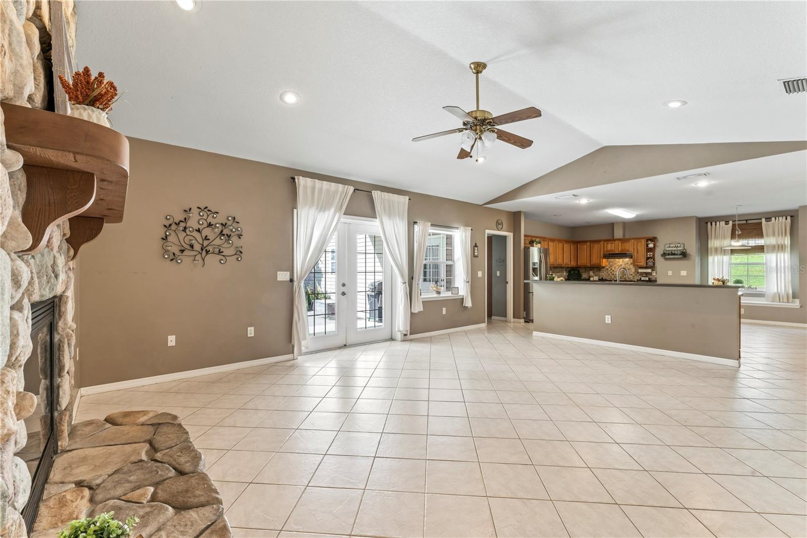 ZEPHYRHILLS COLONY CO - Residential