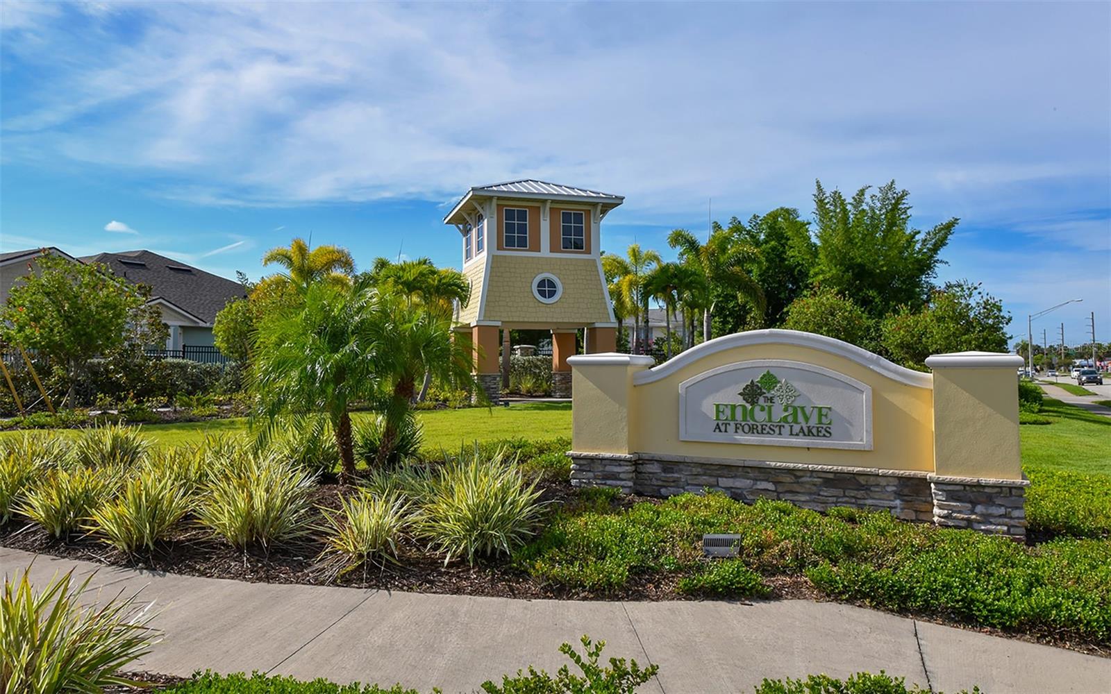 ENCLAVE/FRST LAKES - Residential
