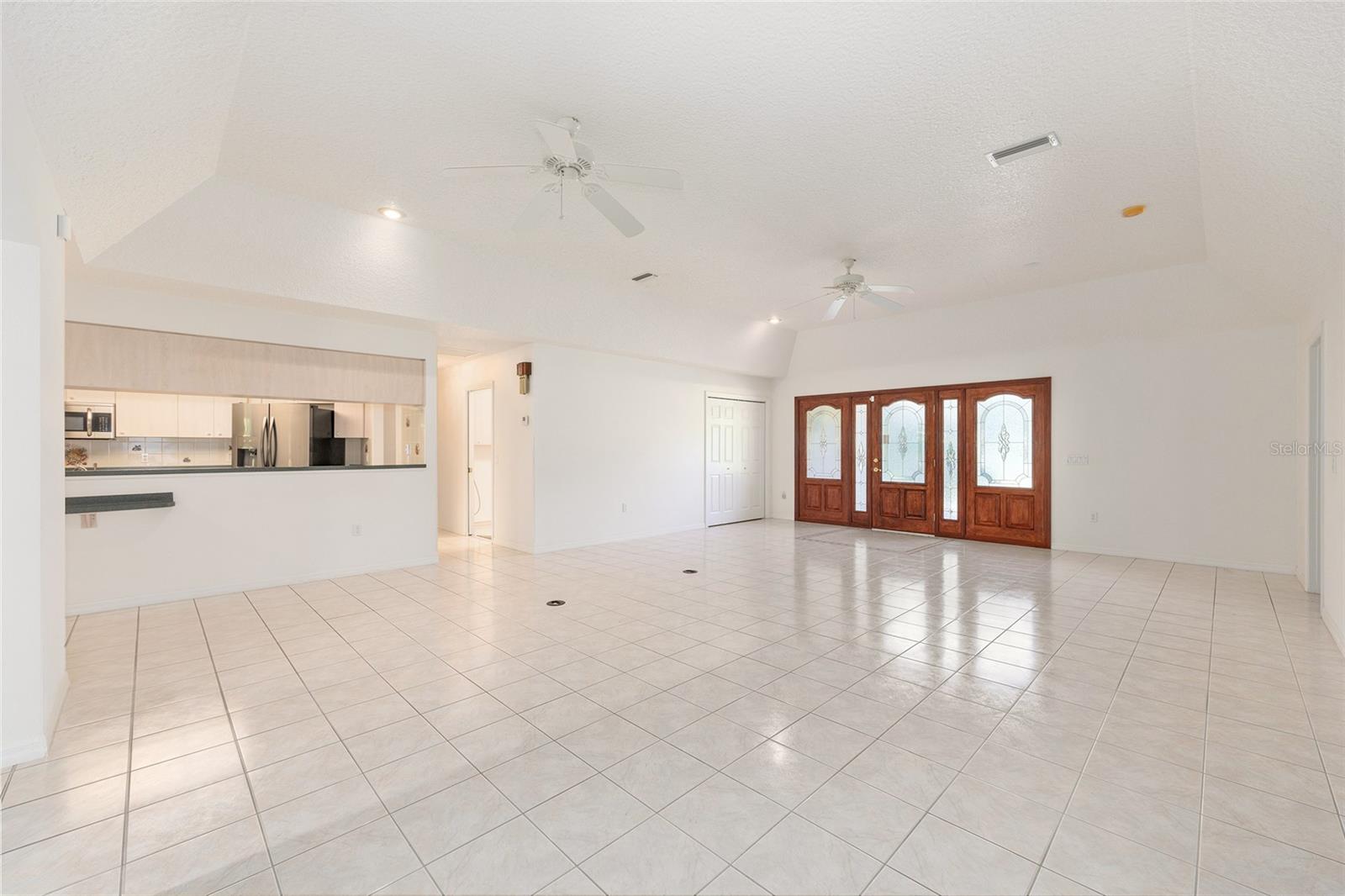 HAMPSHIRE HILLS - Residential