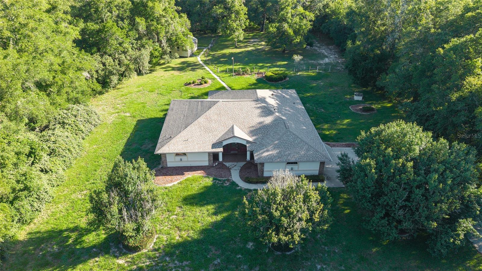 HAMPSHIRE HILLS - Residential