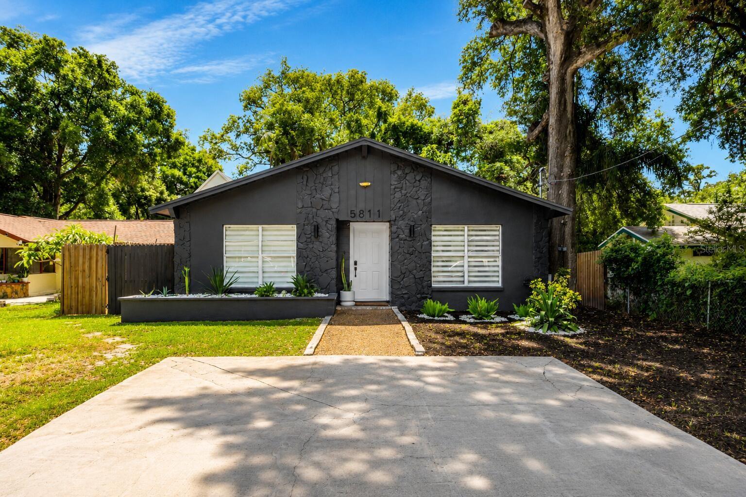 ARRAND HEIGHTS - Residential