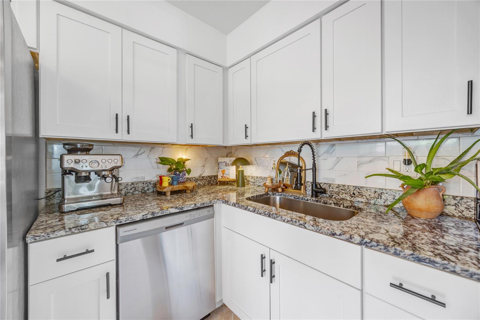 ARRAND HEIGHTS - Residential