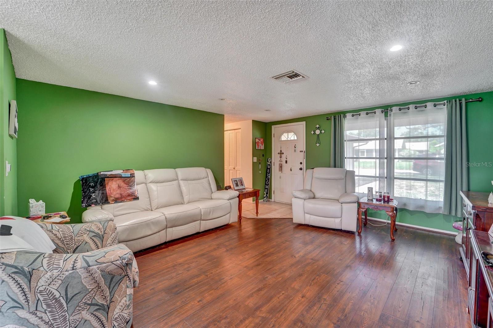 SAN CLEMENTE VILLAGE - Residential