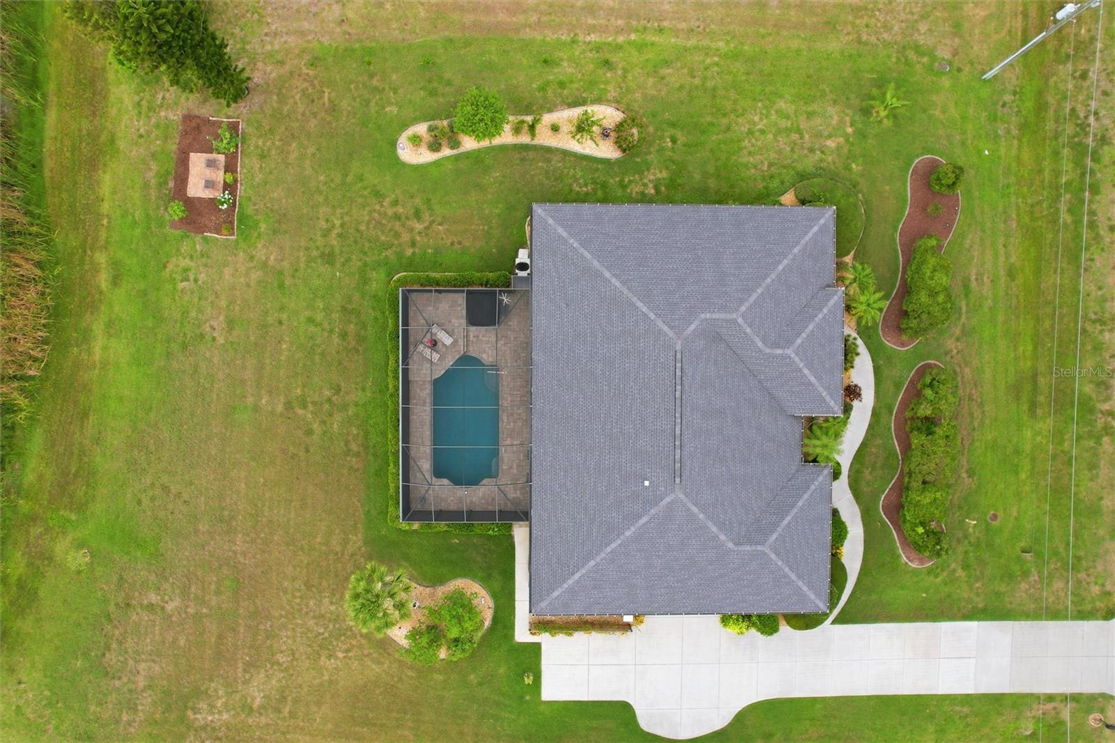 CASA DE MEADOWS - Residential