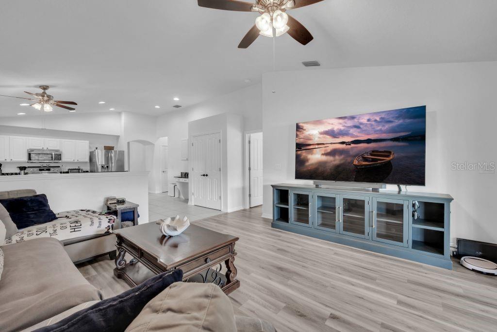 FISHHAWK RANCH PH 02 - Residential