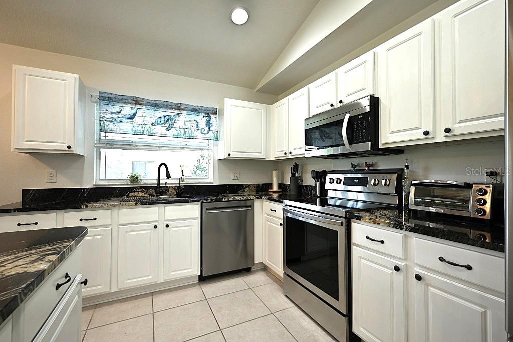 FISHHAWK RANCH PH 02 - Residential