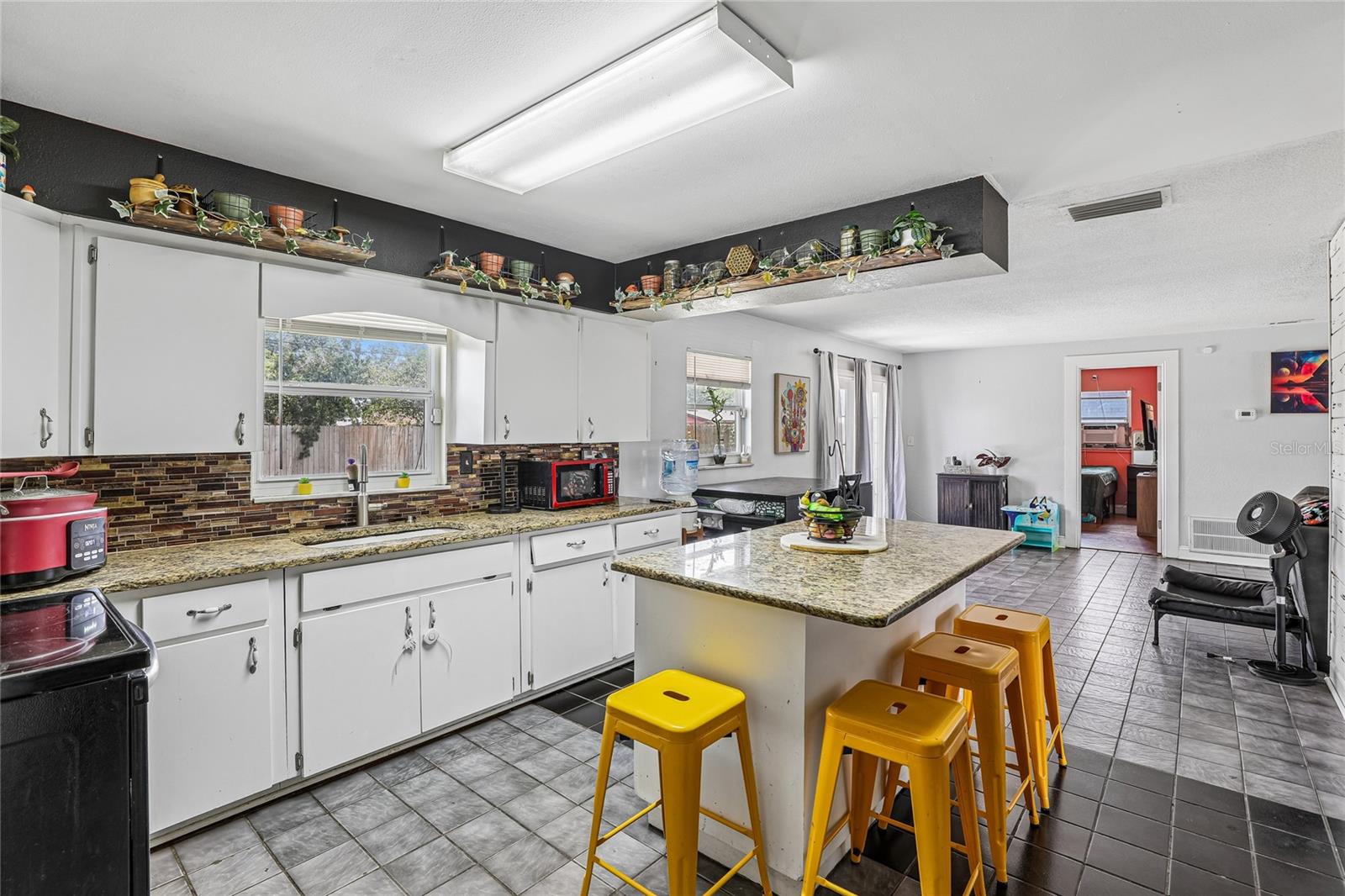 WINSTON HEIGHTS - Residential