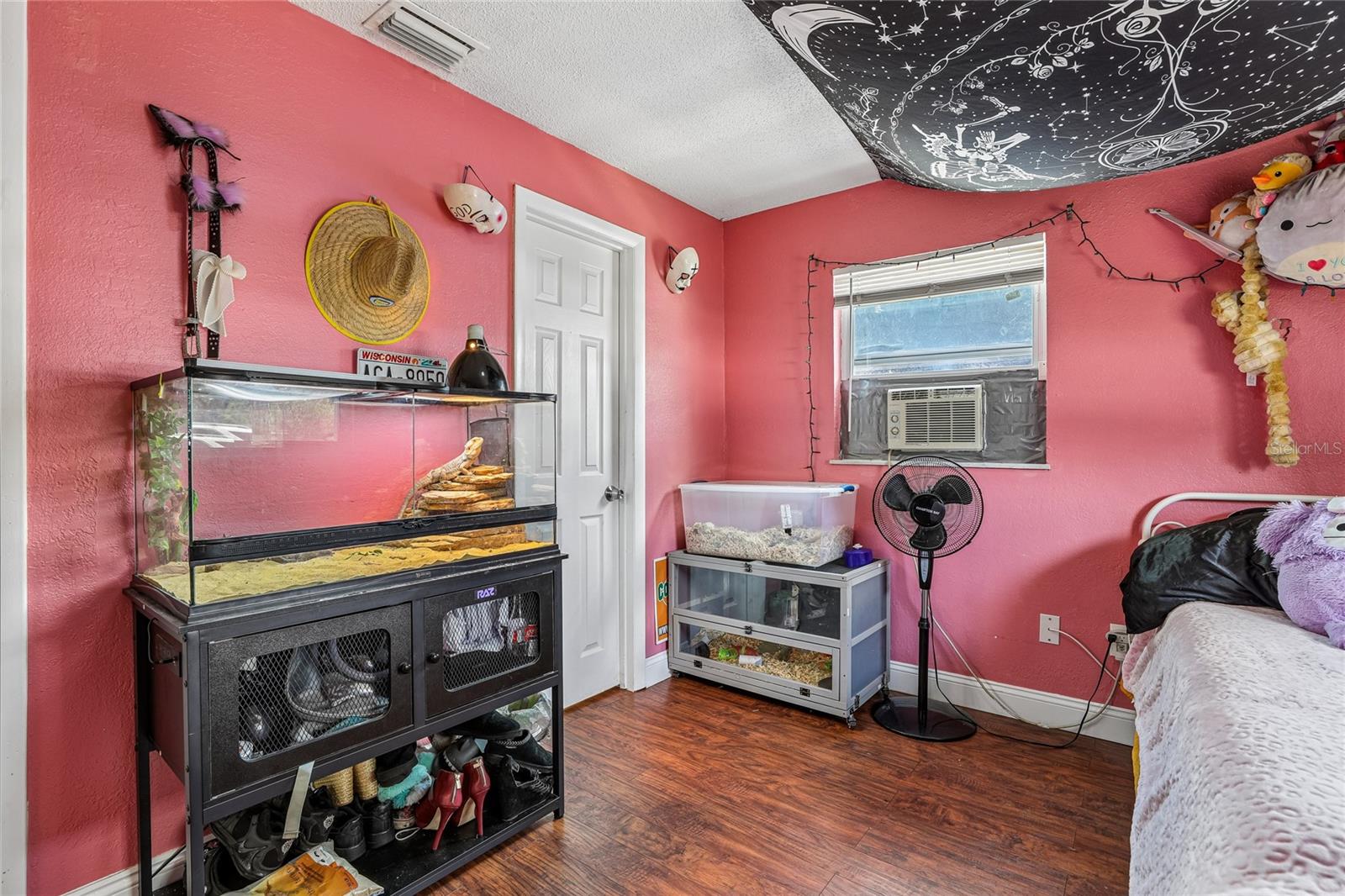 WINSTON HEIGHTS - Residential
