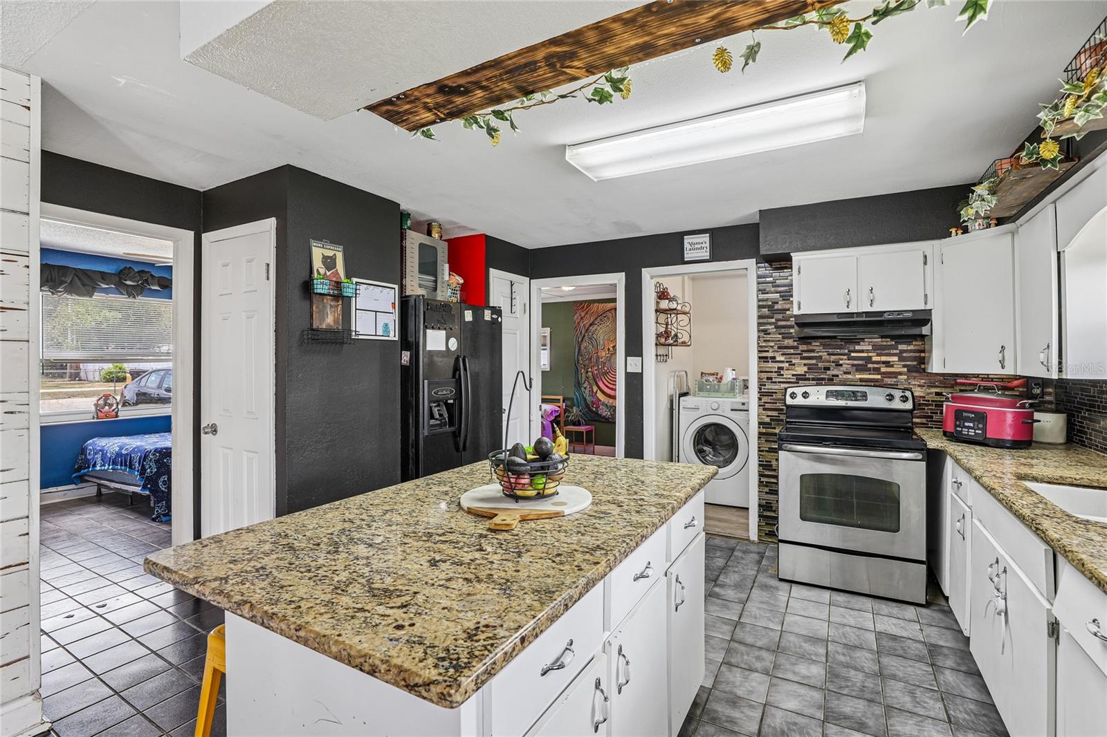 WINSTON HEIGHTS - Residential