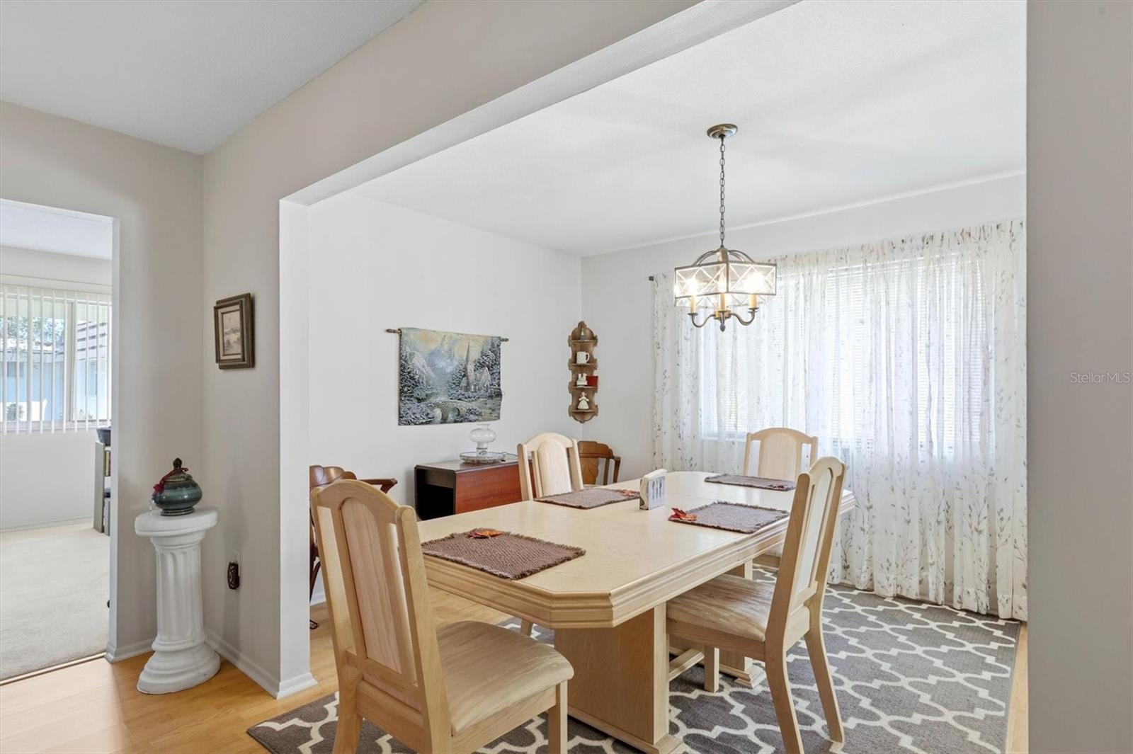 GLEN OAKS RIDGE VILLAS 2 - Residential