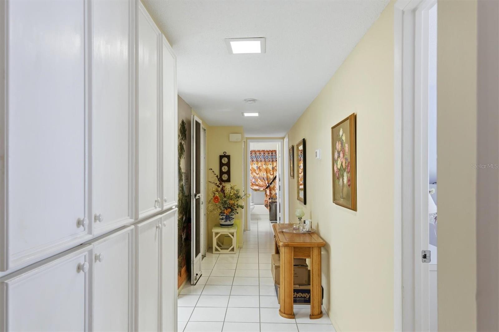 GLEN OAKS RIDGE VILLAS 2 - Residential