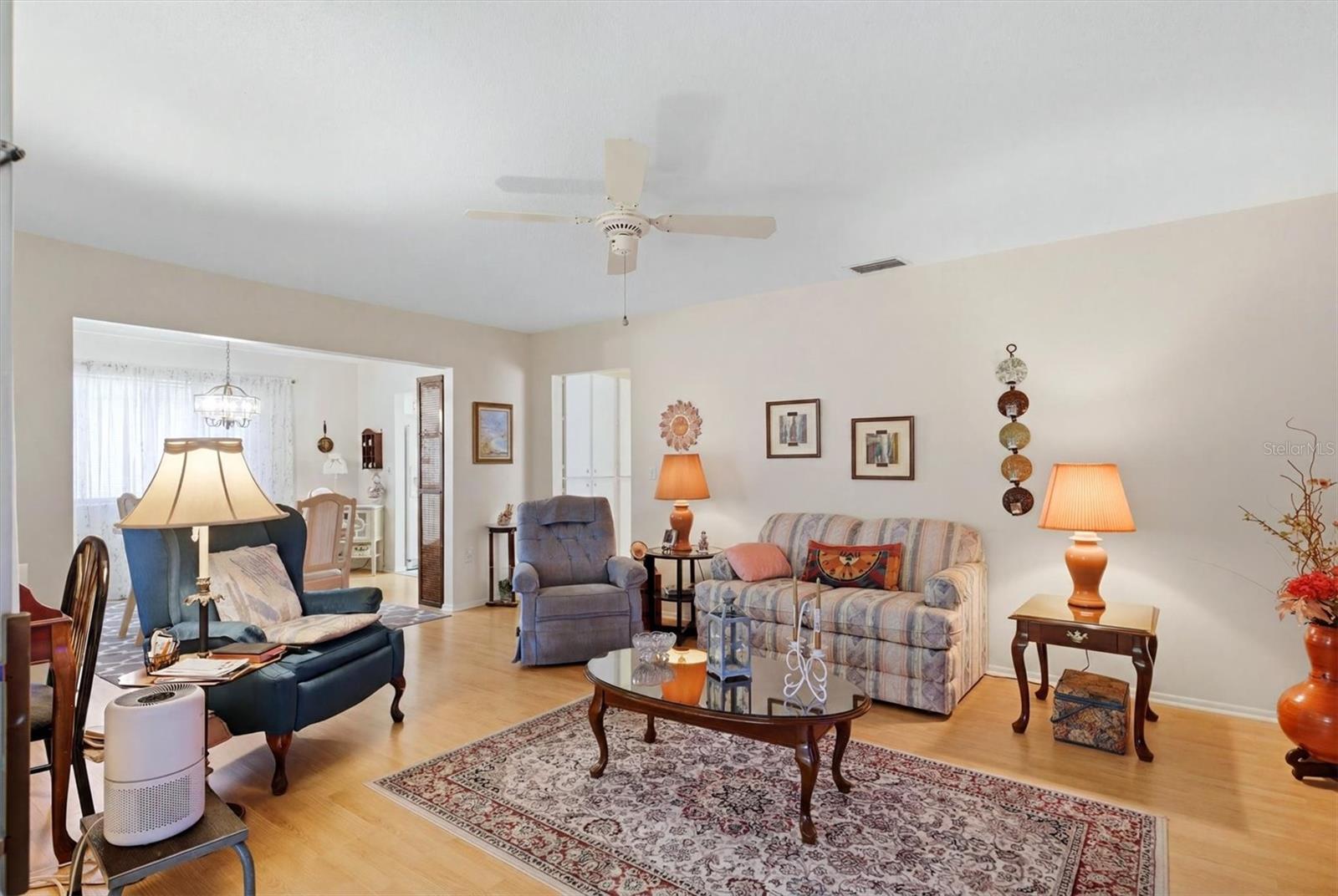 GLEN OAKS RIDGE VILLAS 2 - Residential