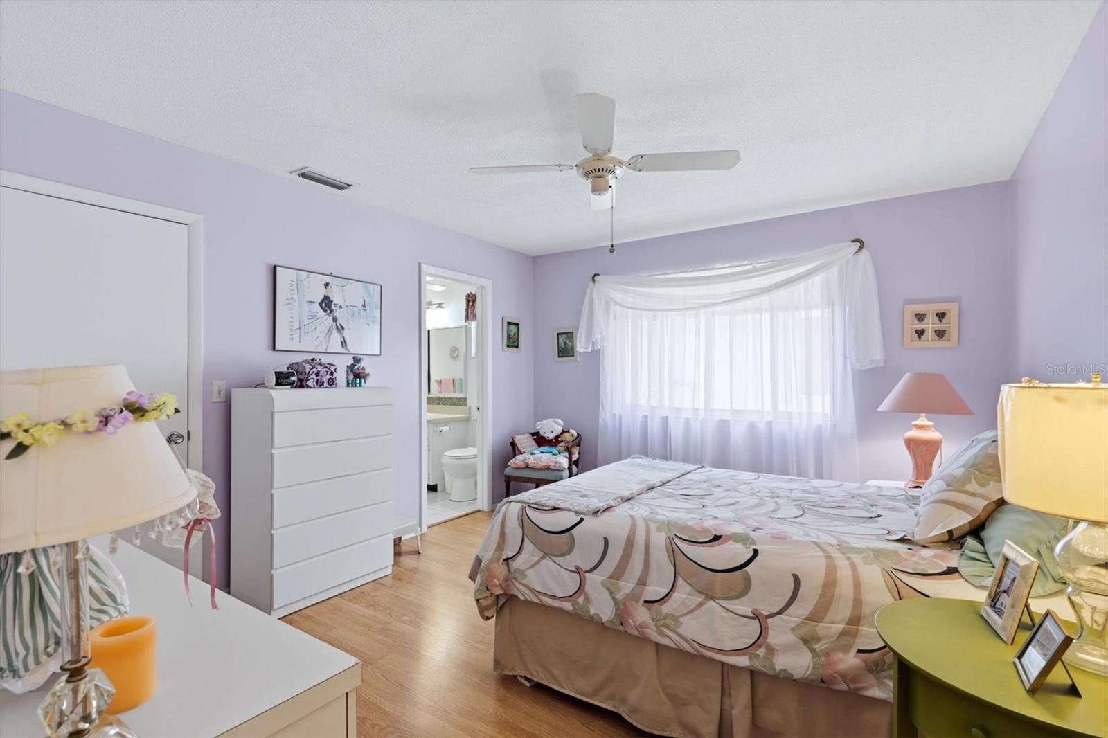 GLEN OAKS RIDGE VILLAS 2 - Residential