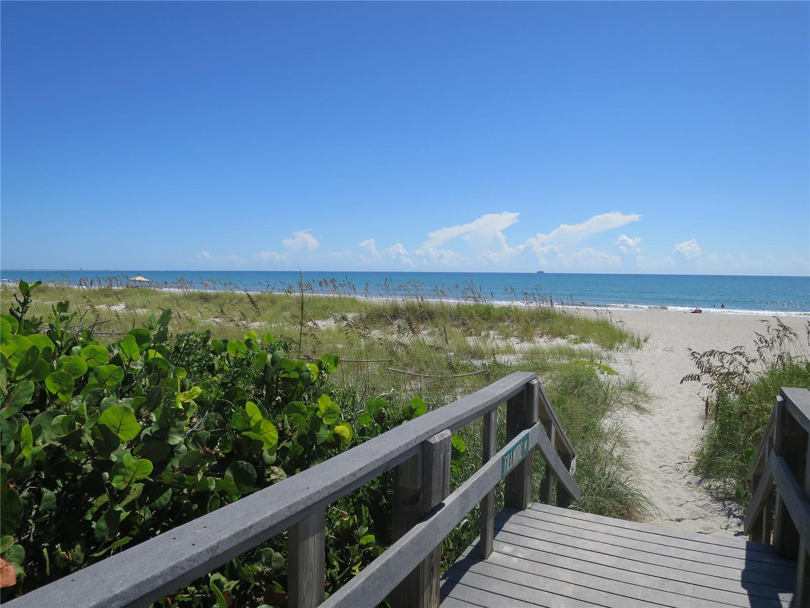 SAND PEBBLES - Residential