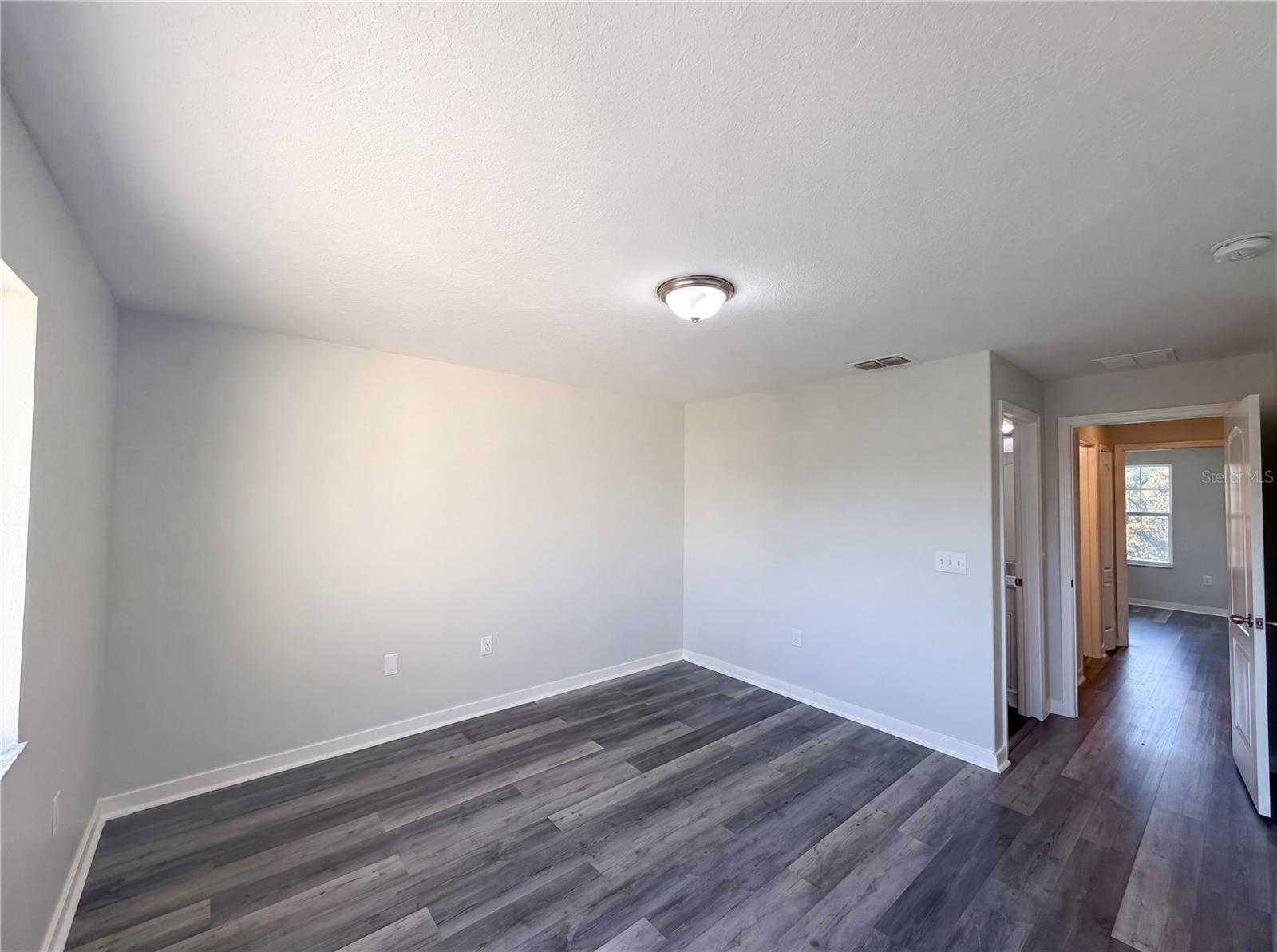 AUTUMNWOOD GROVE - Residential