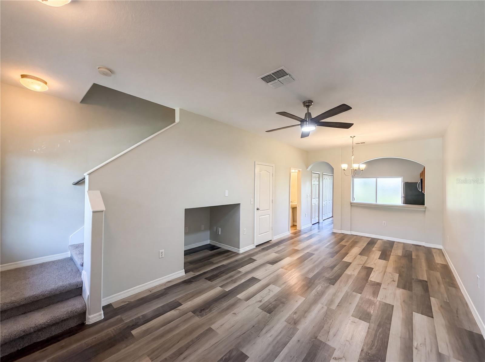 AUTUMNWOOD GROVE - Residential