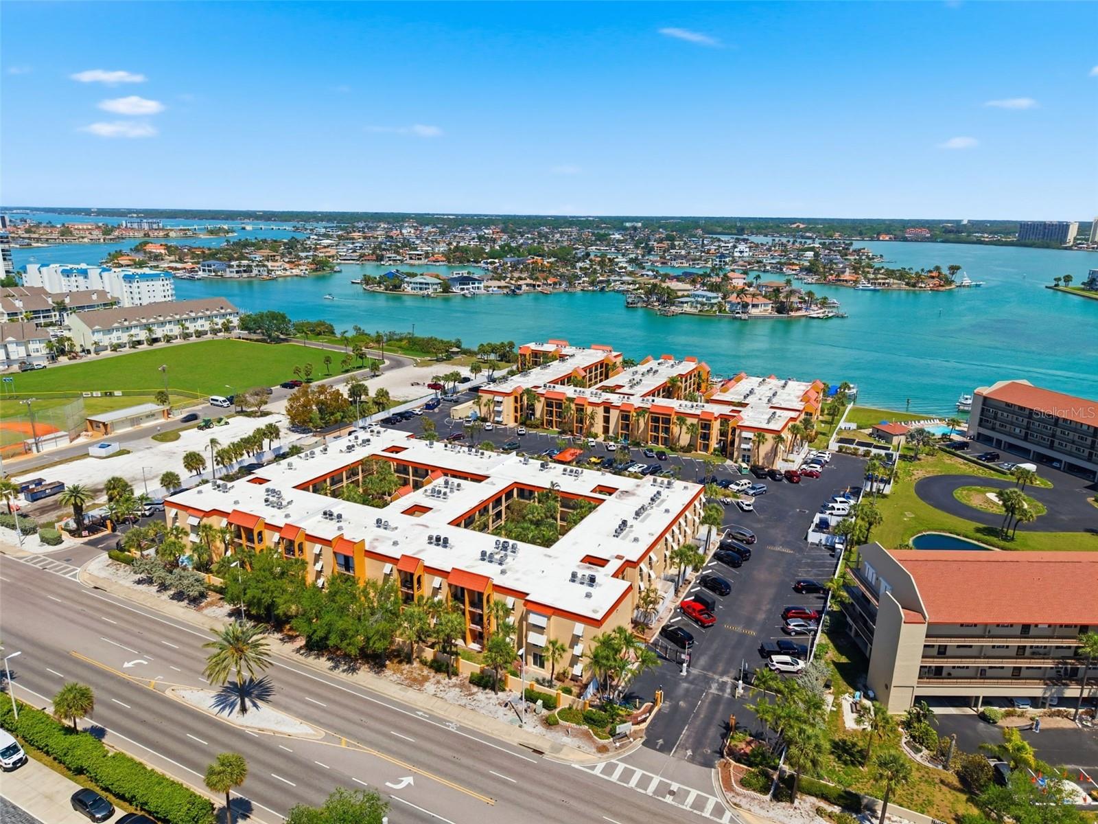BOCA SHORES CONDO - Residential