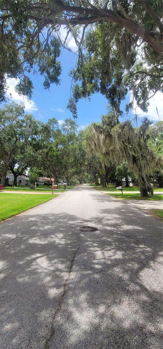MARIANA OAKS - Land