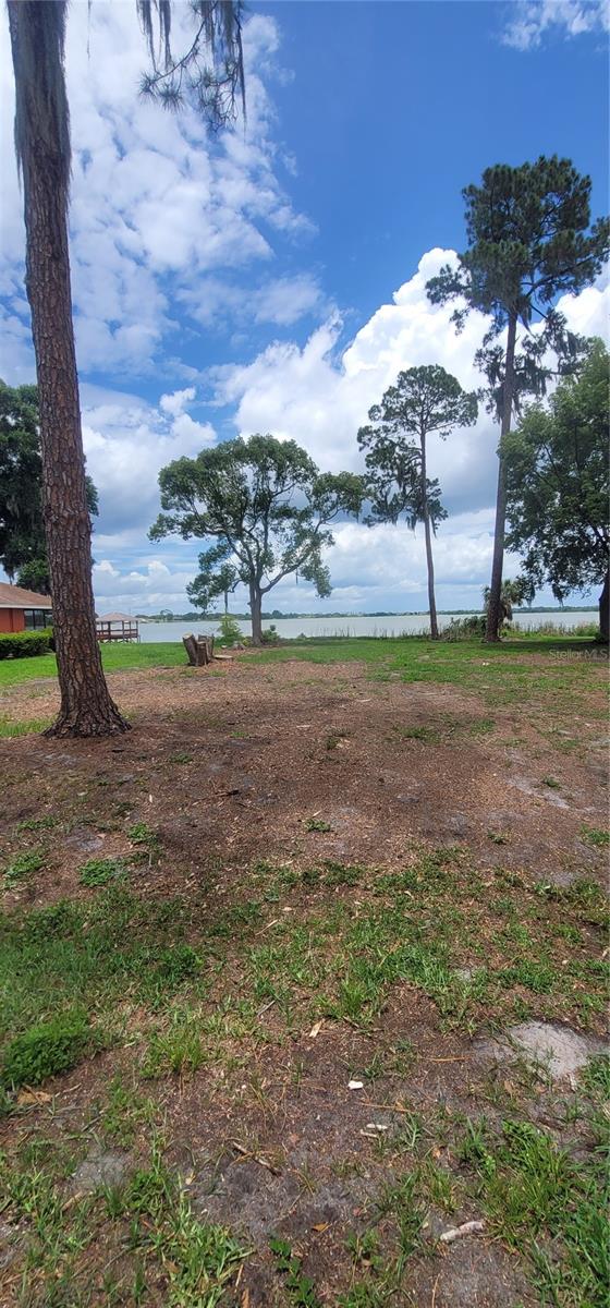 MARIANA OAKS - Land