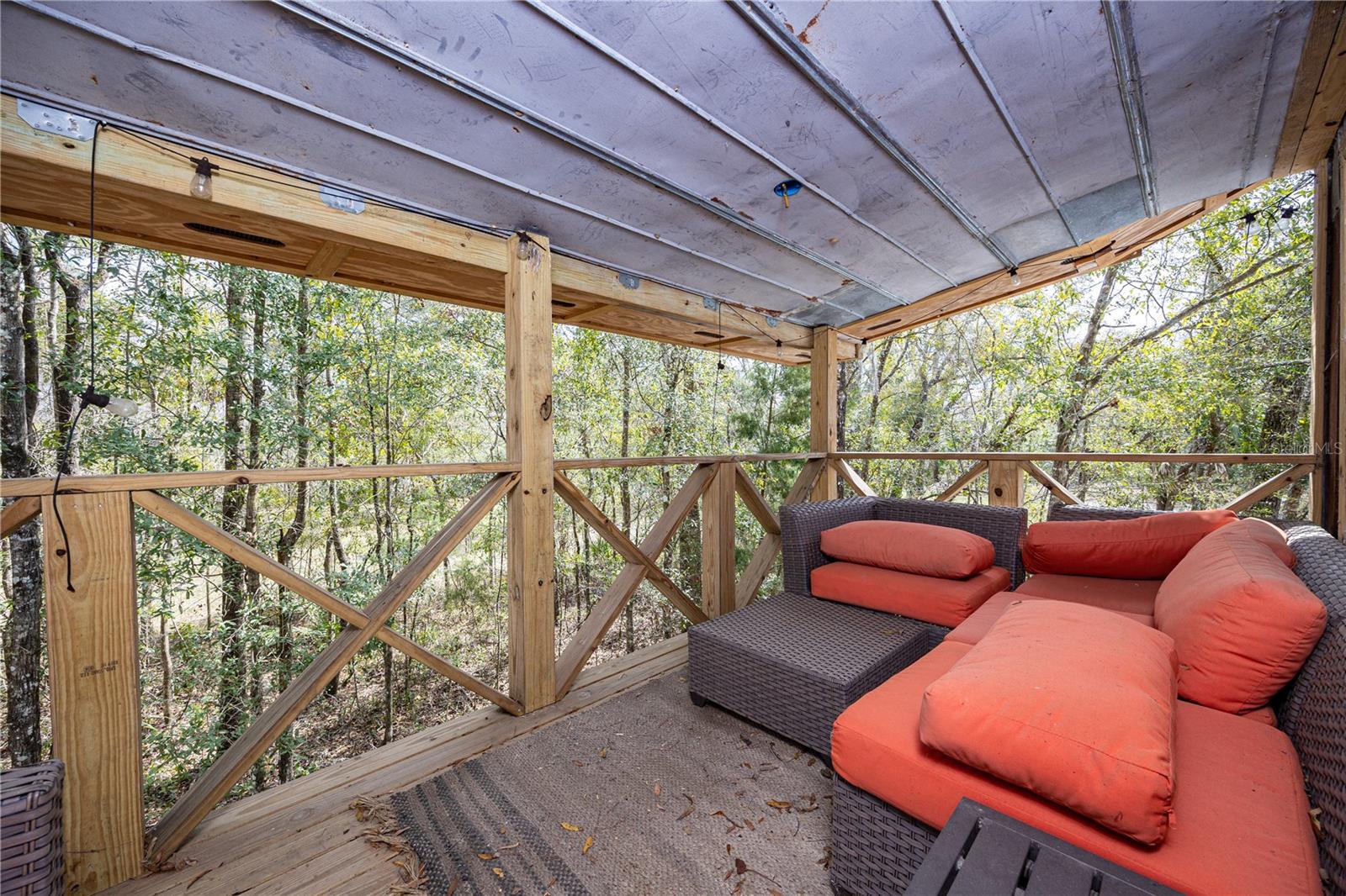 METES AND BOUNDS - Residential