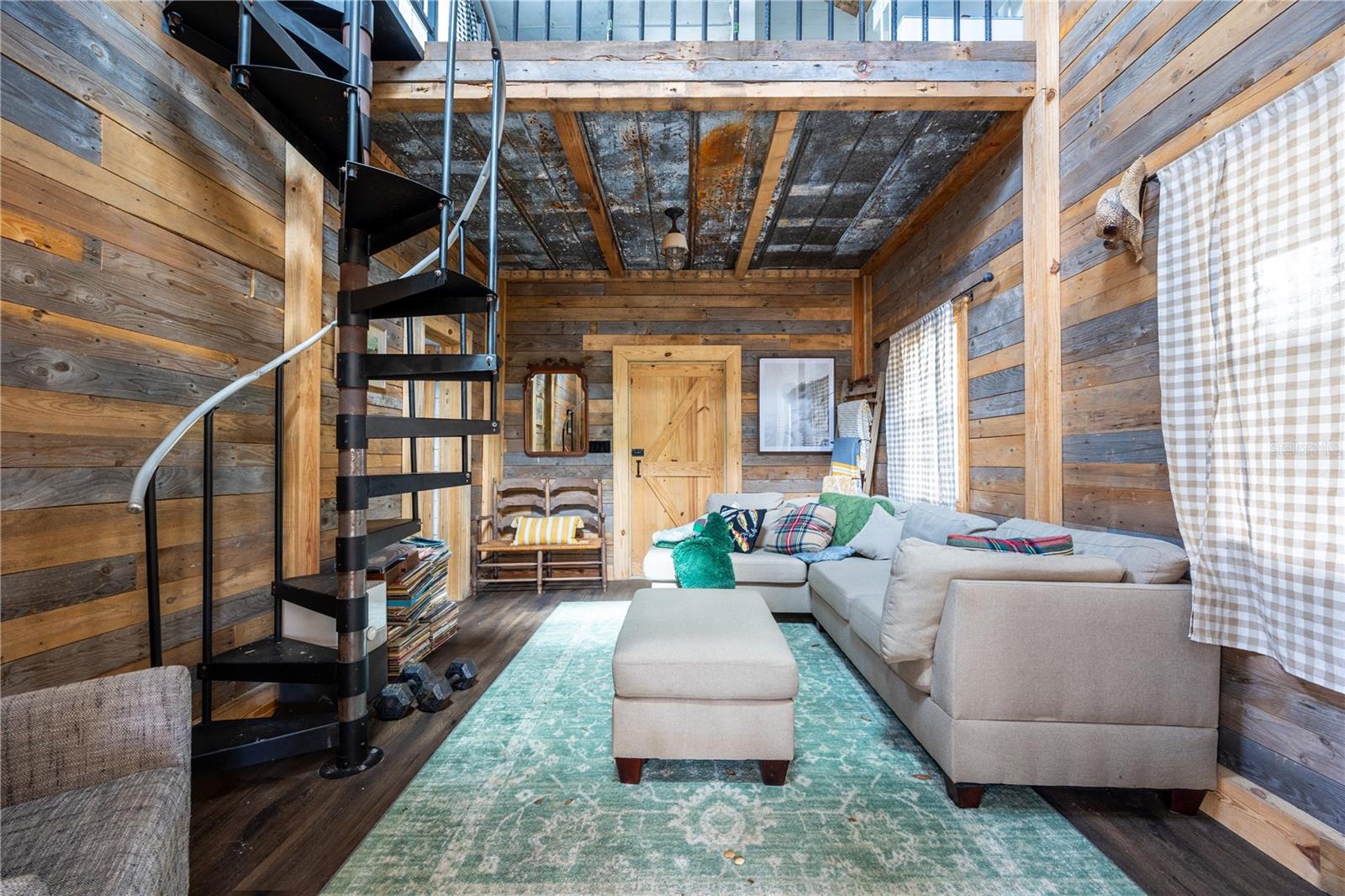 METES AND BOUNDS - Residential