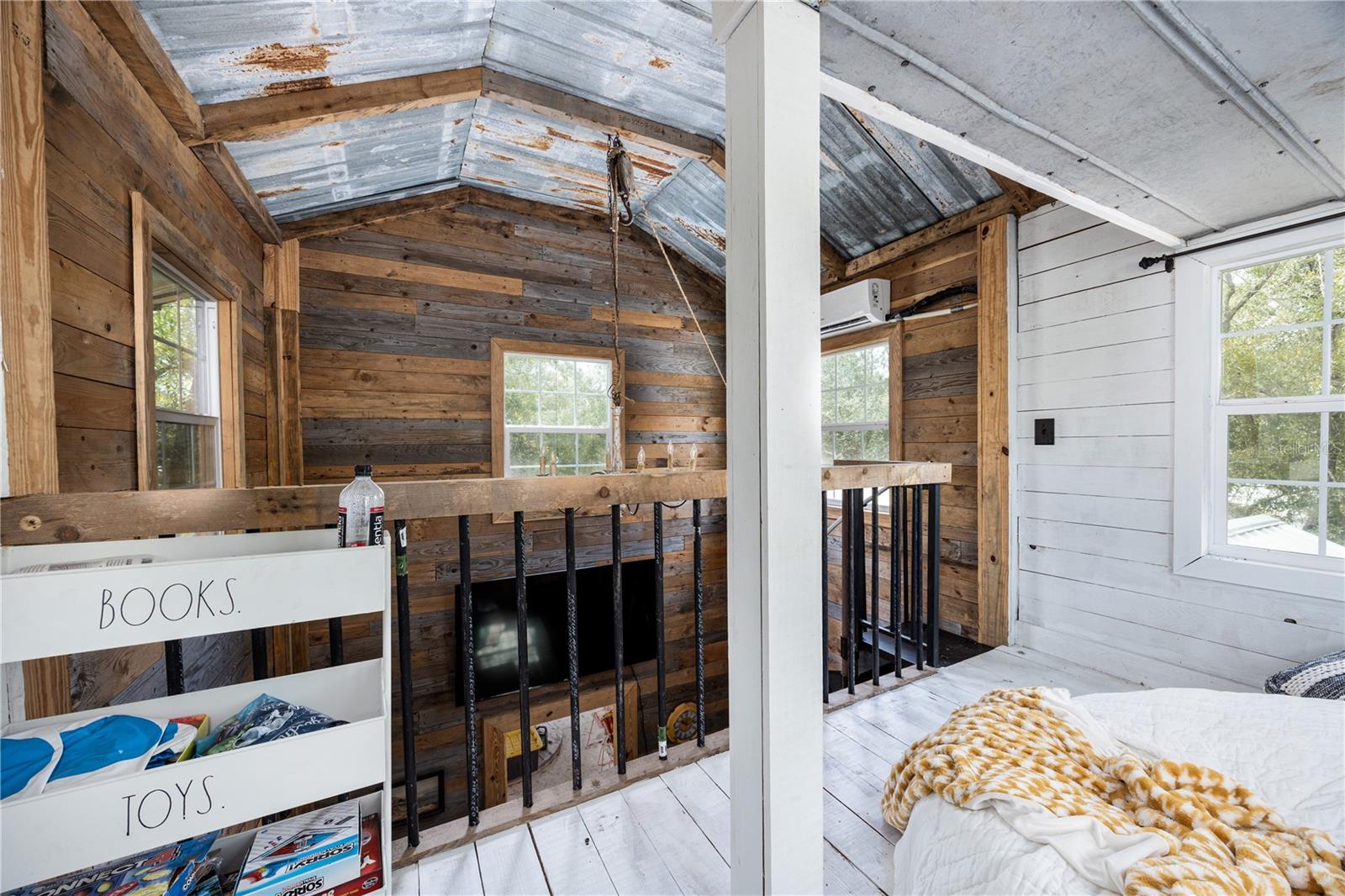METES AND BOUNDS - Residential