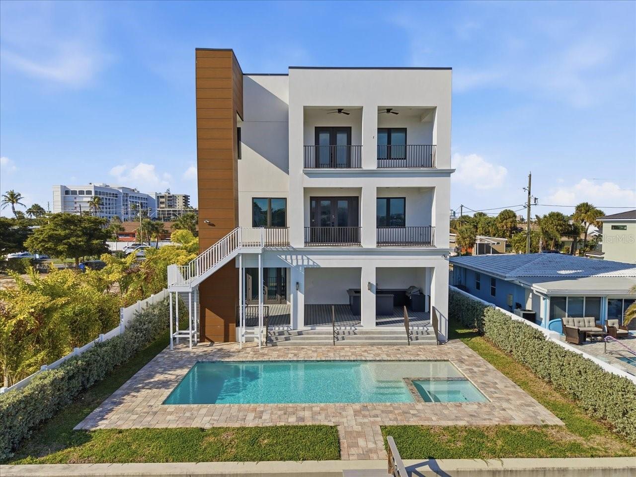 PUNTA VISTA BENNETT BEACH - Residential