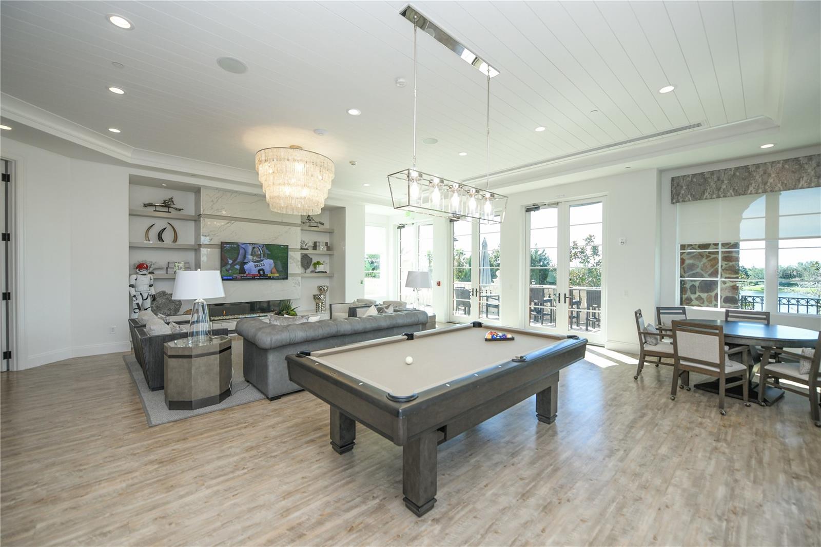 LAKE CLUB PH I - Residential