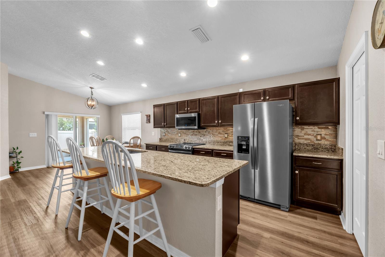 VINEYARD RESERVE - Residential