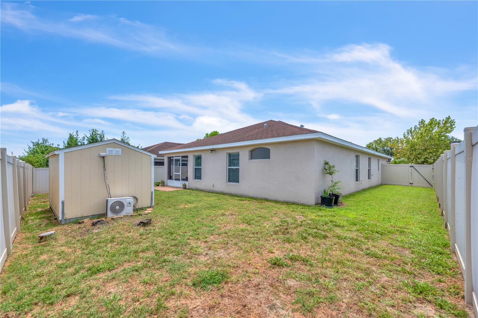 VINEYARD RESERVE - Residential