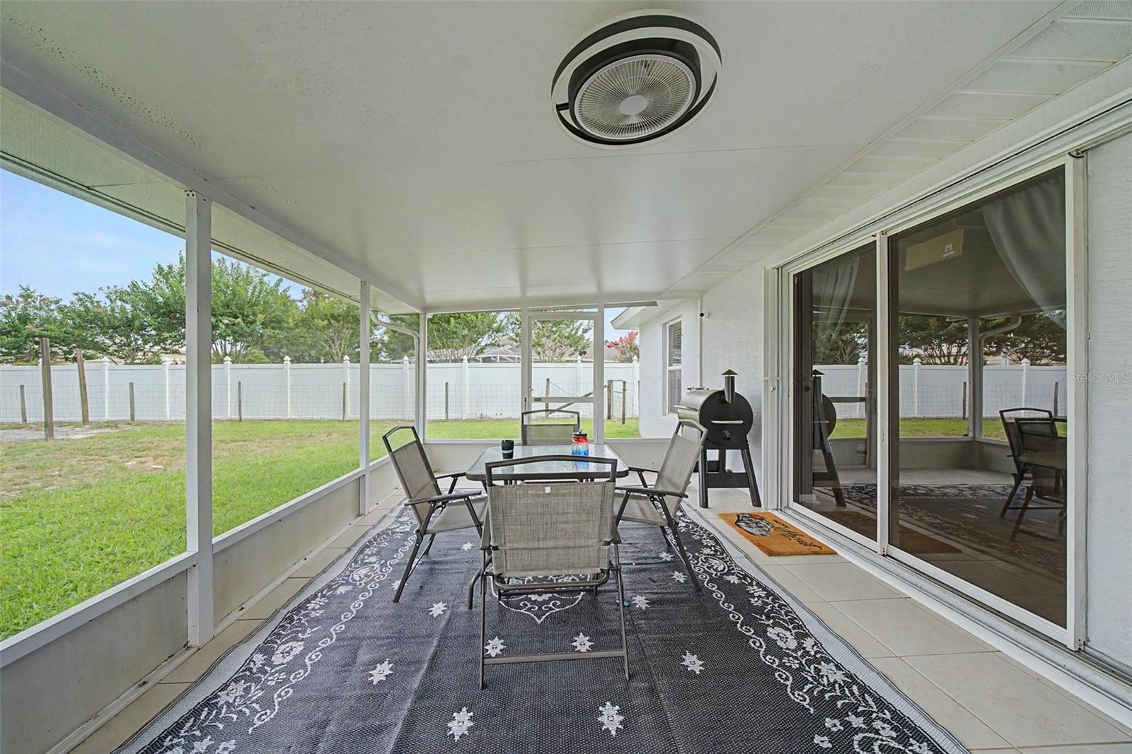 SEBRING LAKES UNIT 4C PB 8-PG 32 LOTS 23 + 24 BLK - Residential