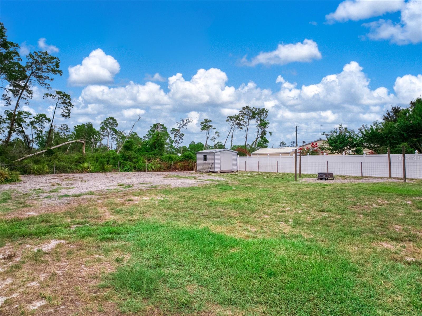 SEBRING LAKES UNIT 4C PB 8-PG 32 LOTS 23 + 24 BLK - Residential