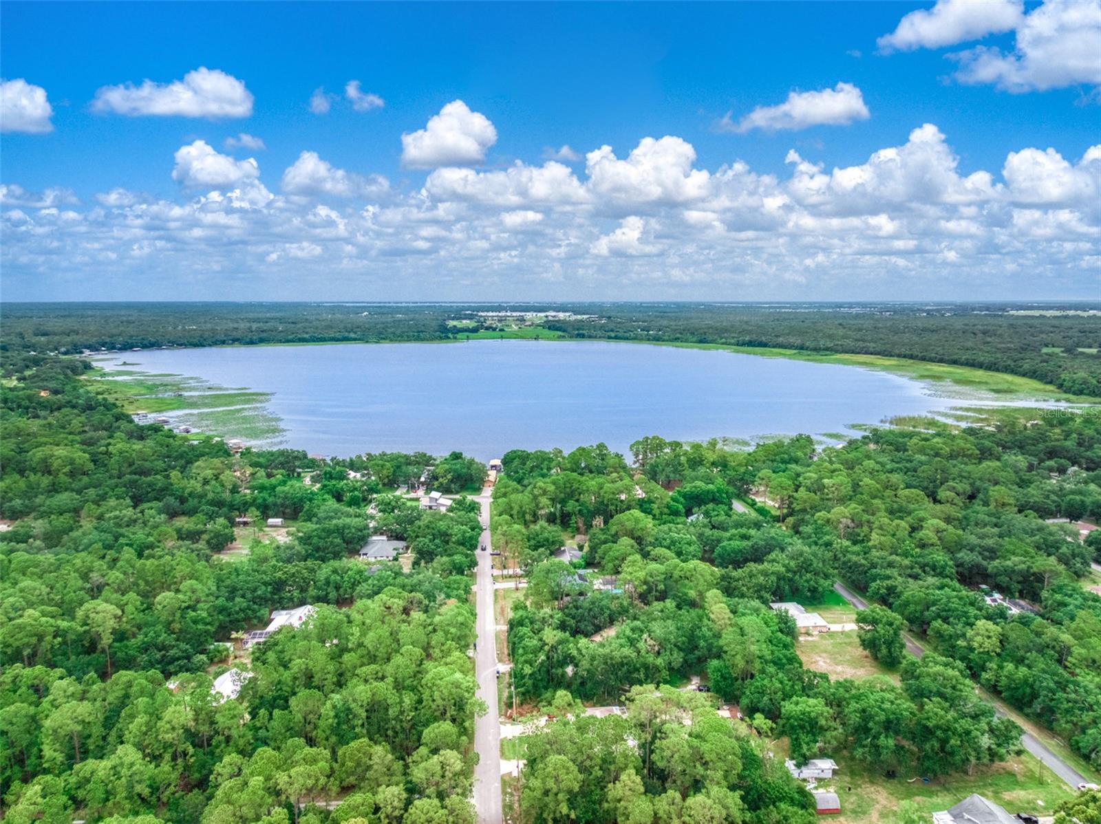 SEBRING LAKES UNIT 4C PB 8-PG 32 LOTS 23 + 24 BLK - Residential